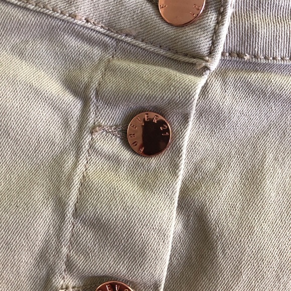 Beige/Tan button-up skirt - Picture 2 of 3